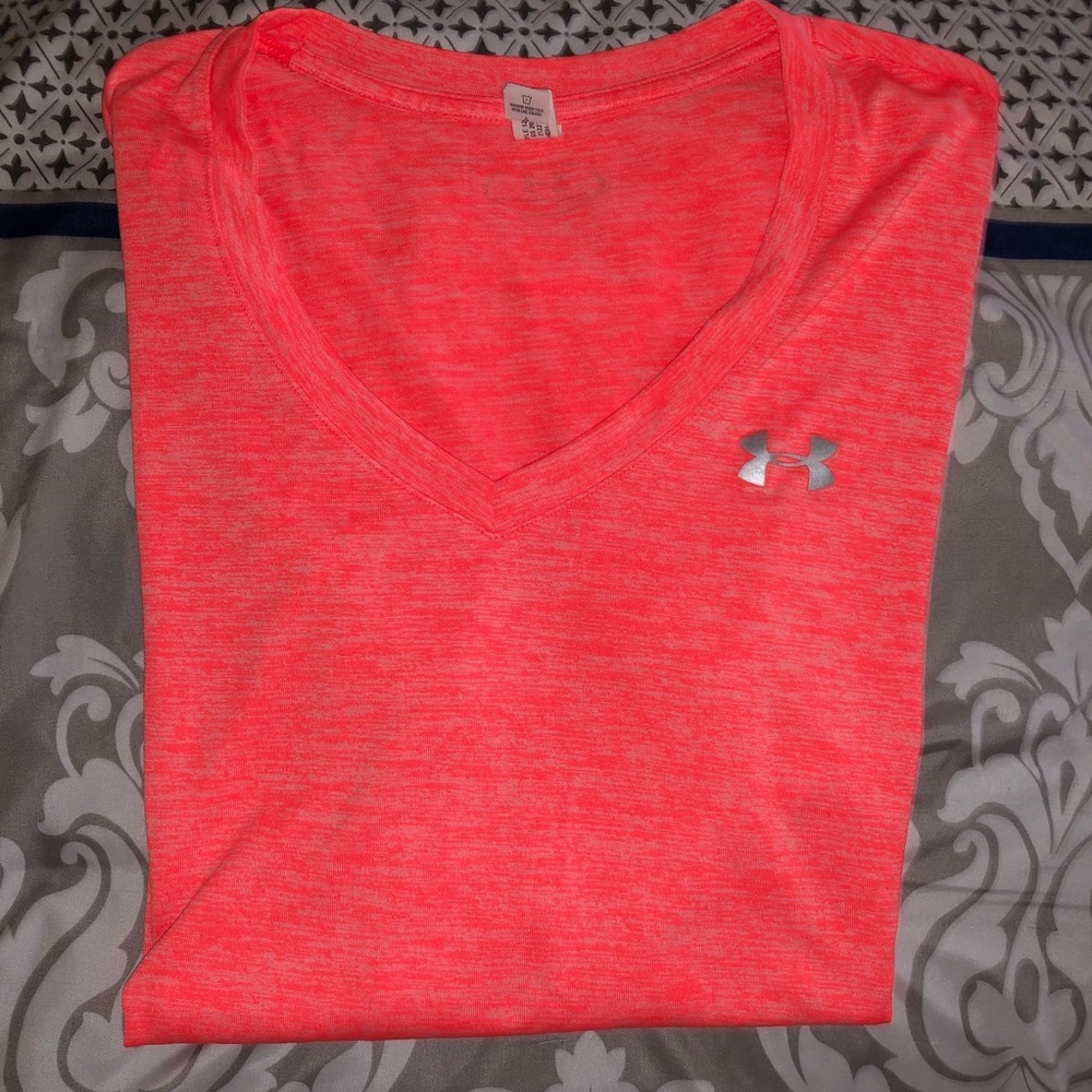 Under armor shirt